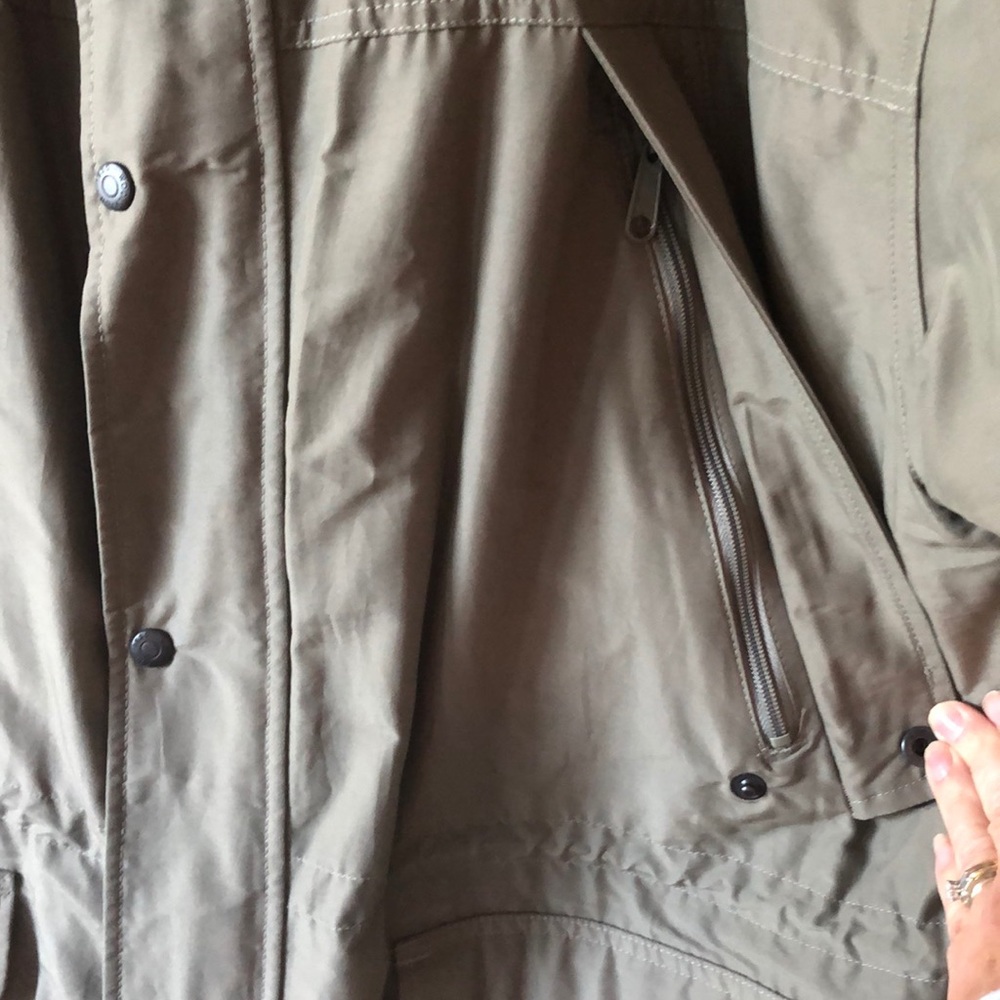 Woolrich Jacket - Picture 3 of 15